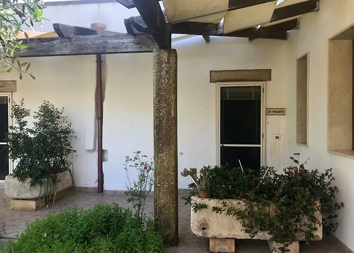 Masseria Cinti Agroturismo *